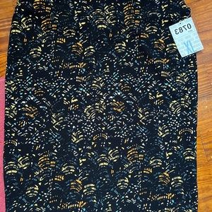Lularoe Cassie Skirt, black with multi color “confetti”look XL